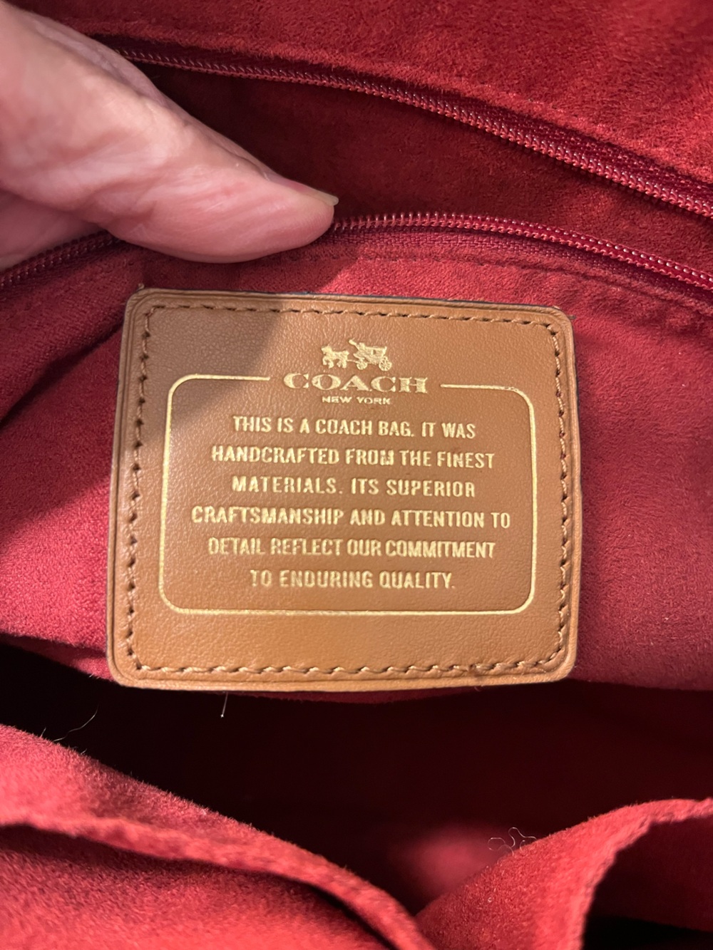 Coach Sierra Satchel Pebbled and Patent Leather in Oxblood Excellent Condition - Picture 10 of 12